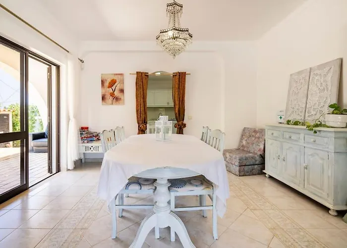 Palmeiras - Serene Private Villa